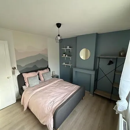 Le Soixante Dix Sept Holiday home