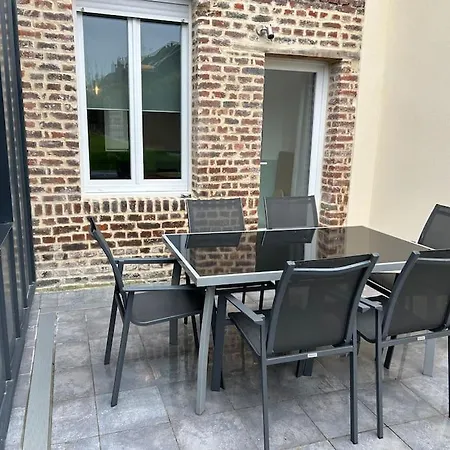 Le Soixante Dix Sept